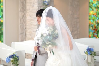 春の早得！3月限定125000円【安心の衣裳追加料金なし！チャペル＆ビーチ】