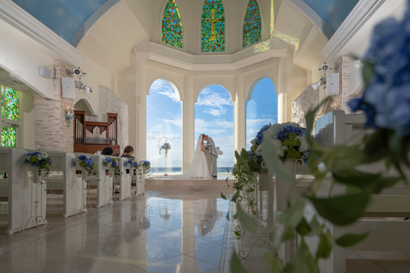 6/21撮影まで特別料金【チャペル＆ビーチ99,880円　衣裳追加料金なし】