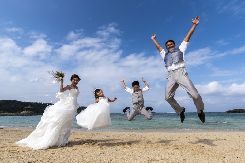 お客様の撮影レポート【おんなそんビーチフォトアルバムパッケージ】★家族同行