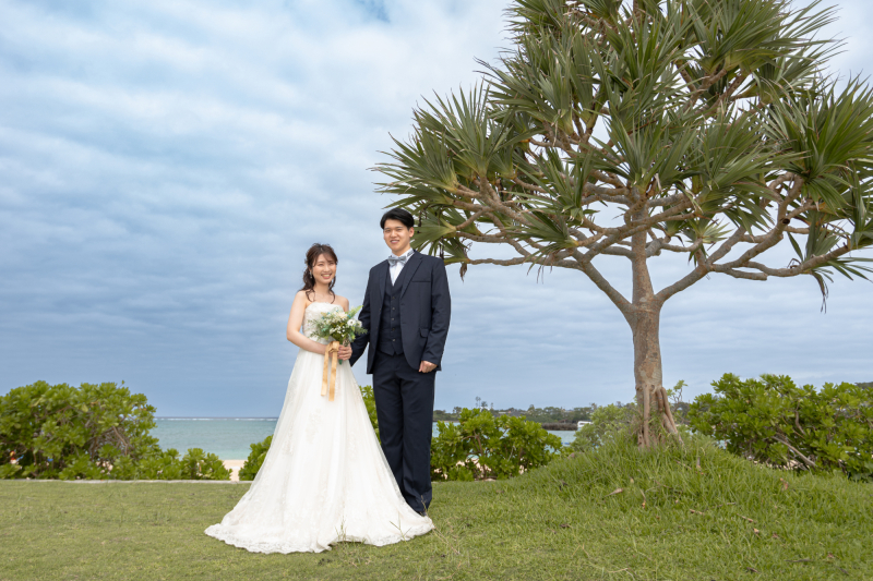 1月まで8万円【安心の衣裳追加料金なし！おんなそんビーチフォト】青空&美肌補正付