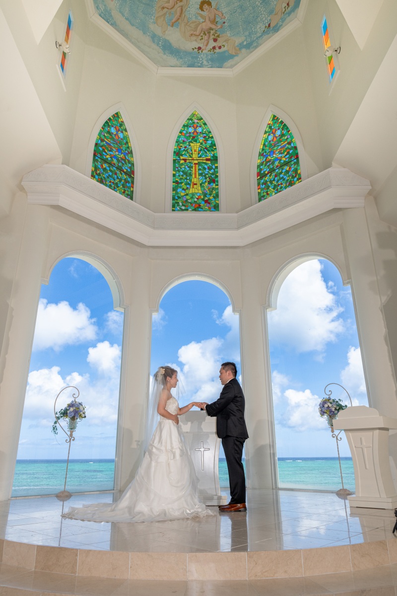 「まるで結婚式のようなチャペルセレモニーフォト」★リザンシーパーク編