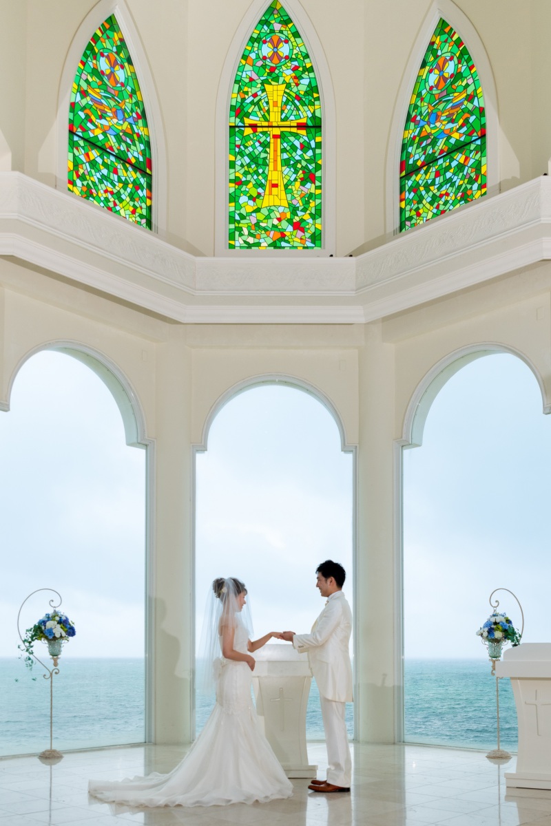 結婚式の代わりの記念に「チャペルセレモニーフォト」
