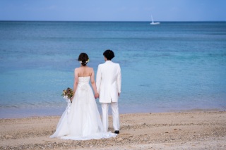 お客様の撮影レポート【おんなそんビーチフォトアルバムパッケージ】★結婚記念