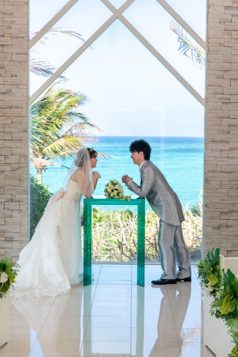 2月までスペシャル料金！【1800組記念チャペル＆ビーチプラン】