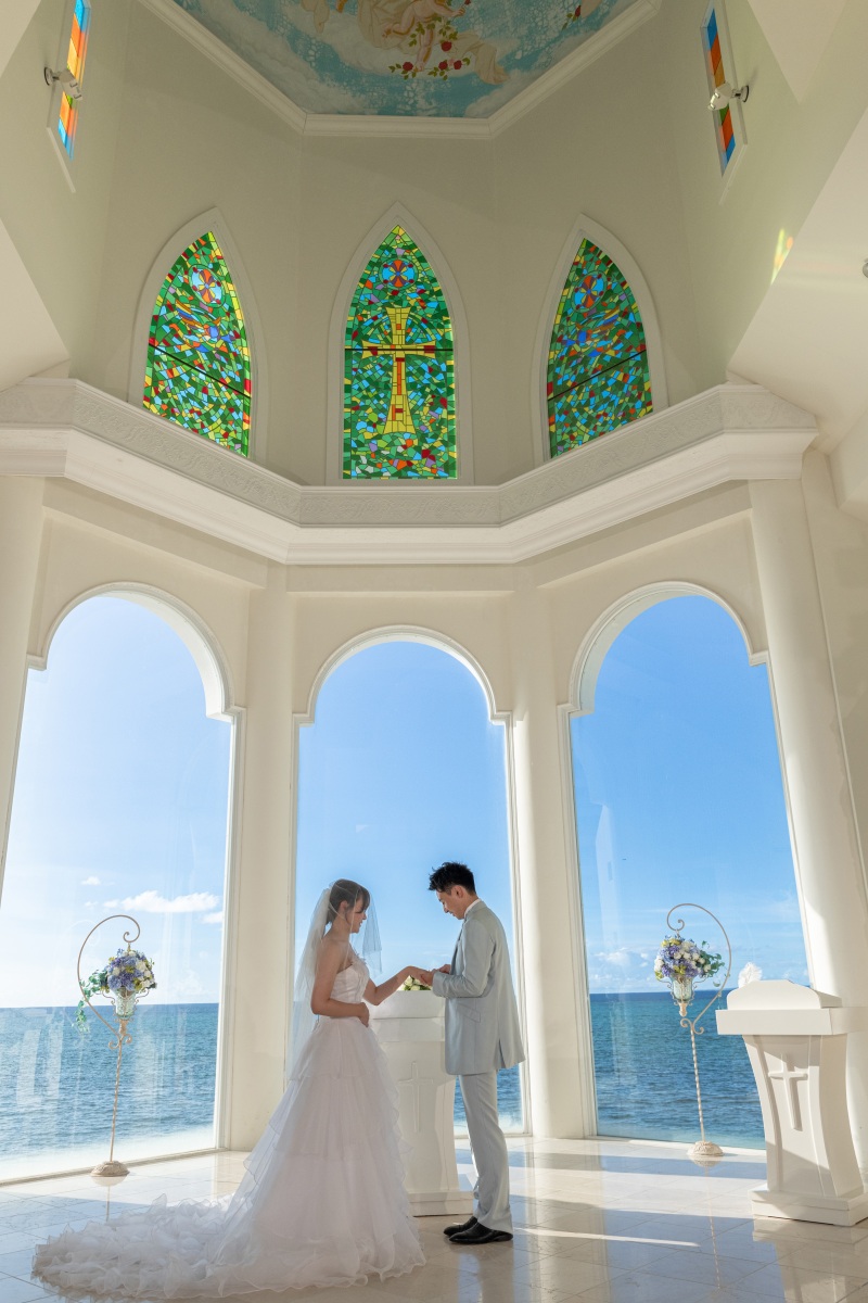 【結婚式の代わりに　チャペル＆ビーチプラン】青空＆背景補正付き6/21撮影まで