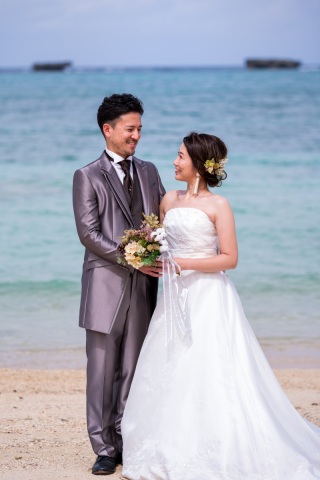 スタジオムーン【追加料金なしで選べる！タキシード50着フリーチョイス】