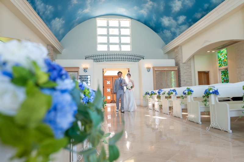 12&1月早割99,880円【安心の衣裳追加料金なし!チャペル&ビーチプラン】