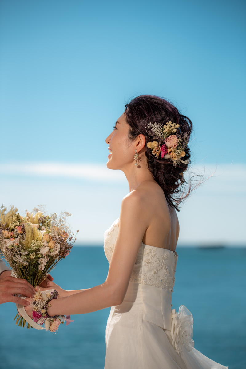 髪飾りのお話「お花のヘアピース」