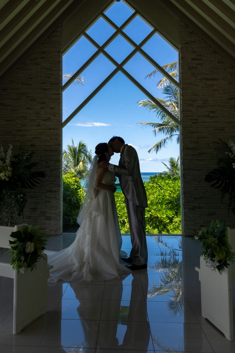 「結婚式のようなチャペルセレモニーフォト」★ムーンビーチ編