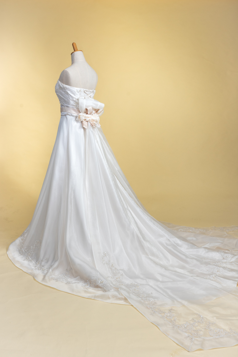 スタジオムーン 追加料金なしで選べる全ドレス100着【人気ドレス紹介Ⅲ】