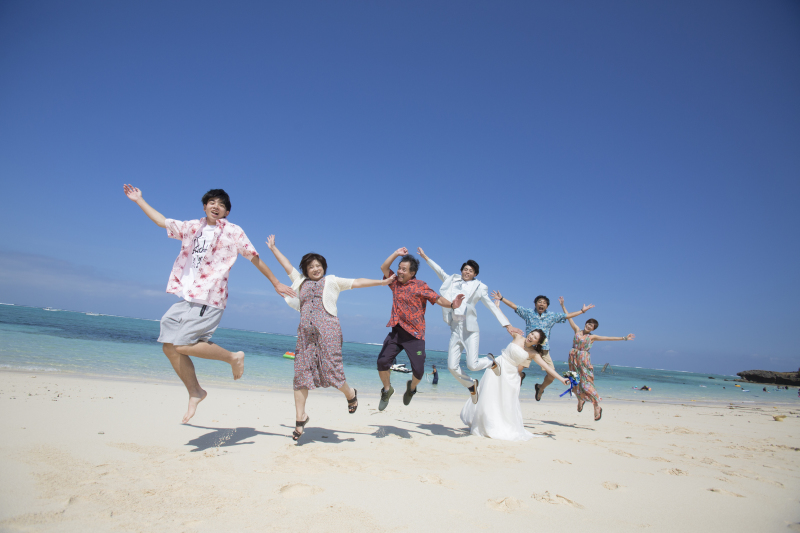 お客様の撮影レポート【ムーンビーチ&チャペル プレミアムフォトプラン】ご家族同伴