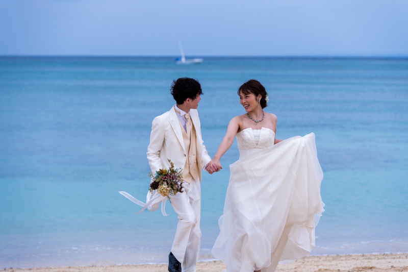 お客様の撮影レポート【おんなそんビーチフォトアルバムパッケージ】★結婚記念