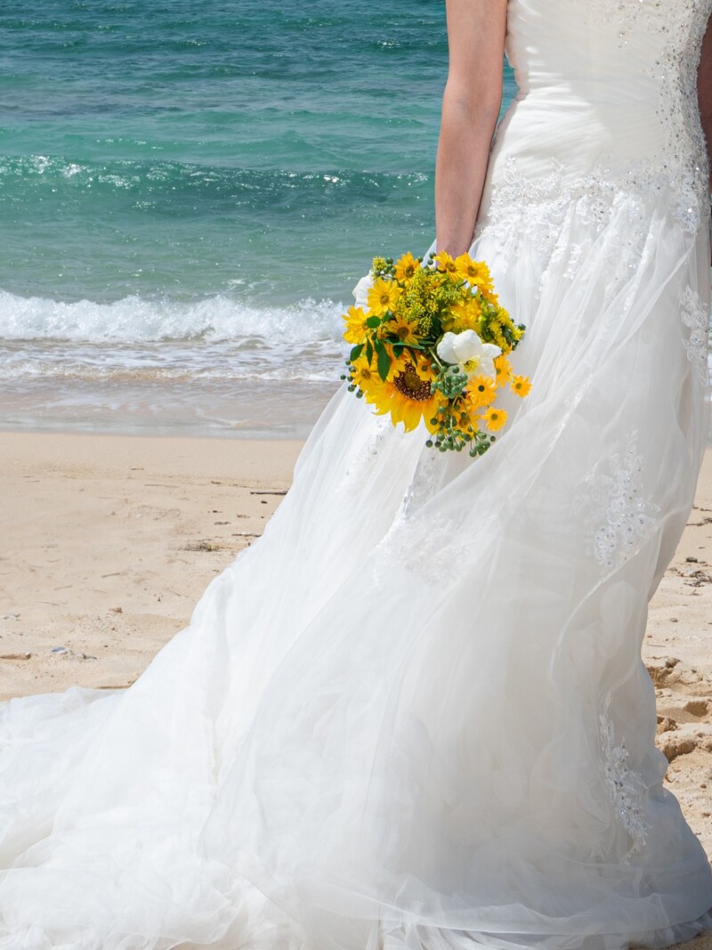 6月＆8月撮影は特割！【チャペル＆ビーチ99,880円　衣裳追加料金なし】