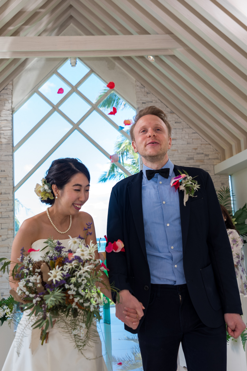 お客様の撮影レポート【ムーンビーチ＆チャペルプレミアムフォト】★サプライズ