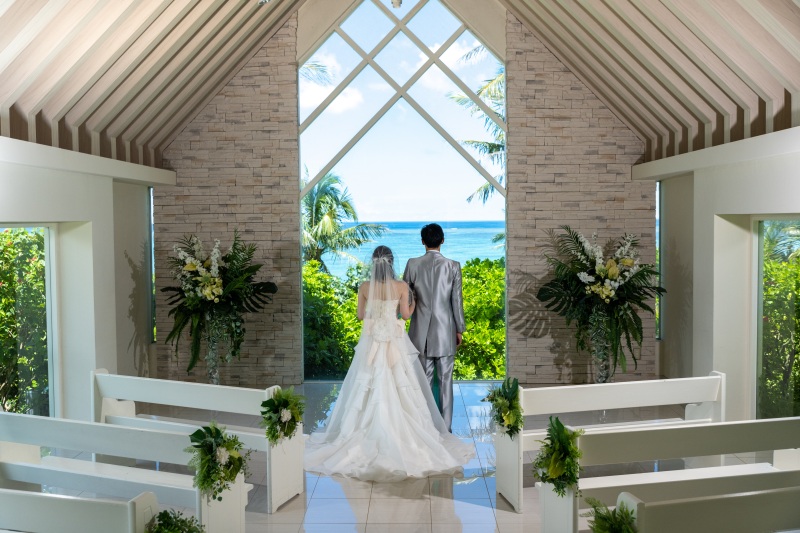 12月~2月撮影限定【1,500組記念!チャペル&ビーチプラン125,000円】