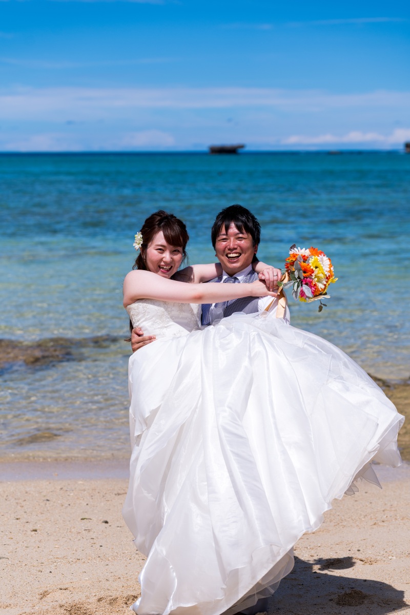 お客様の撮影レポート【おんなそんビーチフォトアルバムパッケージ】★結婚記念