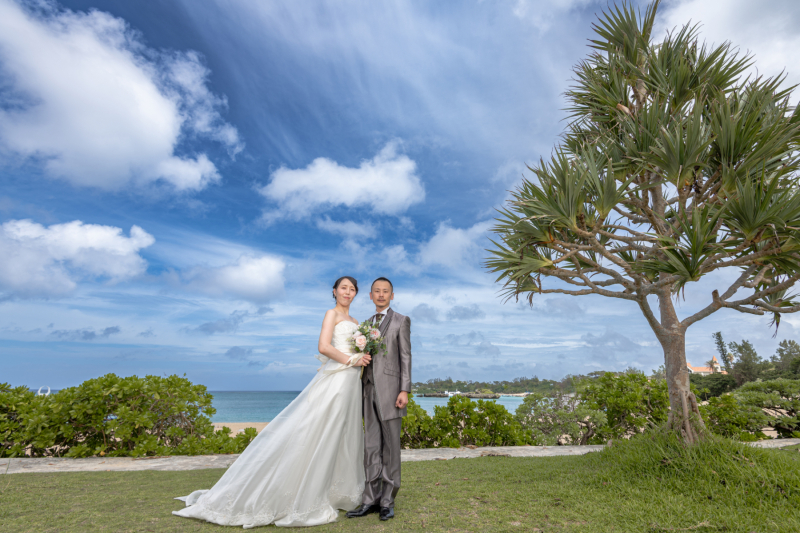 衣裳追加料金なし【8月までおんなそんビーチフォト77000円】青空&美肌補正付き