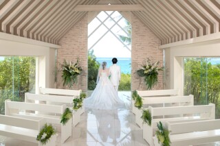 「まるで結婚式のようなチャペルセレモニーフォト」★ムーンビーチ編★