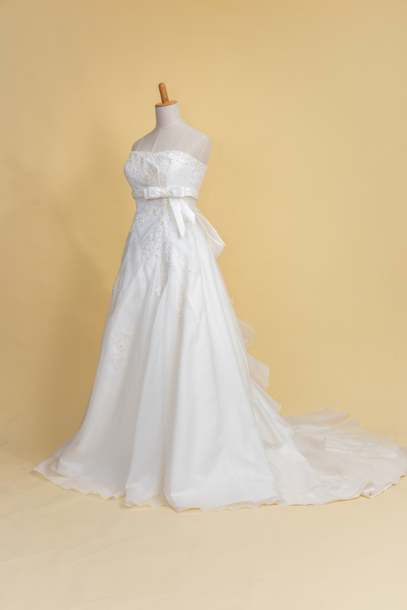 スタジオムーン 追加料金なしで選べるドレス100着【人気ドレス紹介－Ⅰ】