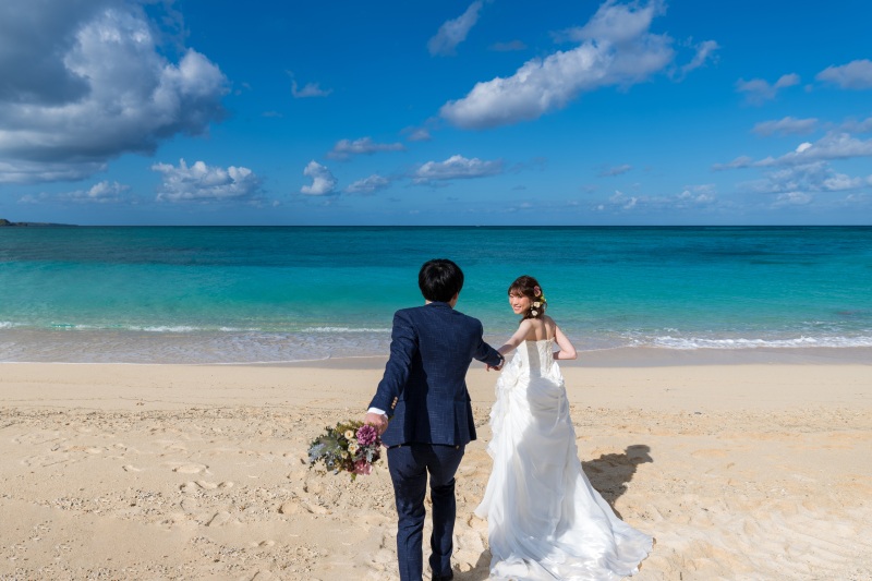 おすすめ贅沢プラン【ドレスでビーチフォト@沖縄+和装@京都下鴨神社】