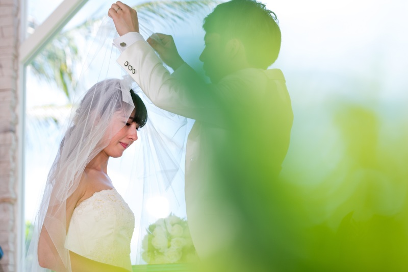 「まるで結婚式のようなチャペルセレモニーフォト」★ムーンビーチ編