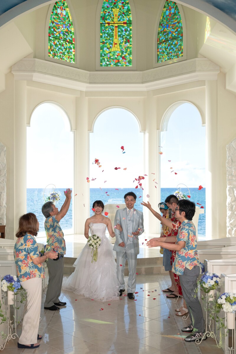 「まるで結婚式のようなチャペルセレモニーフォト」★リザンシーパーク編