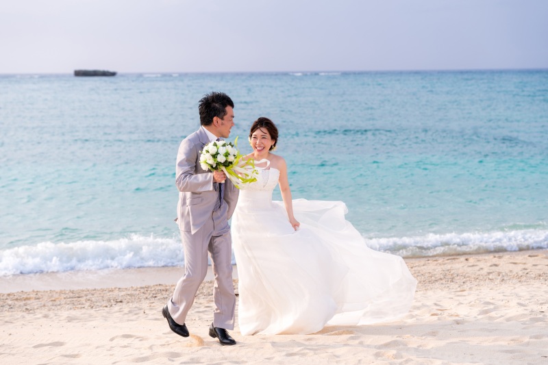 お客様の撮影レポート【おんなそんビーチフォト アルバムパッケージ】★ご結婚記念