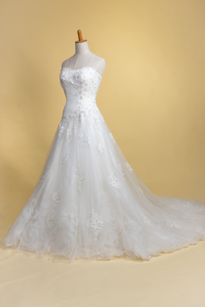 スタジオムーン 追加料金なしで選べるドレス100着【人気ドレス紹介Ⅲ】