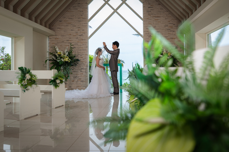 「まるで結婚式のようなチャペルセレモニーフォト」★ムーンビーチ編★