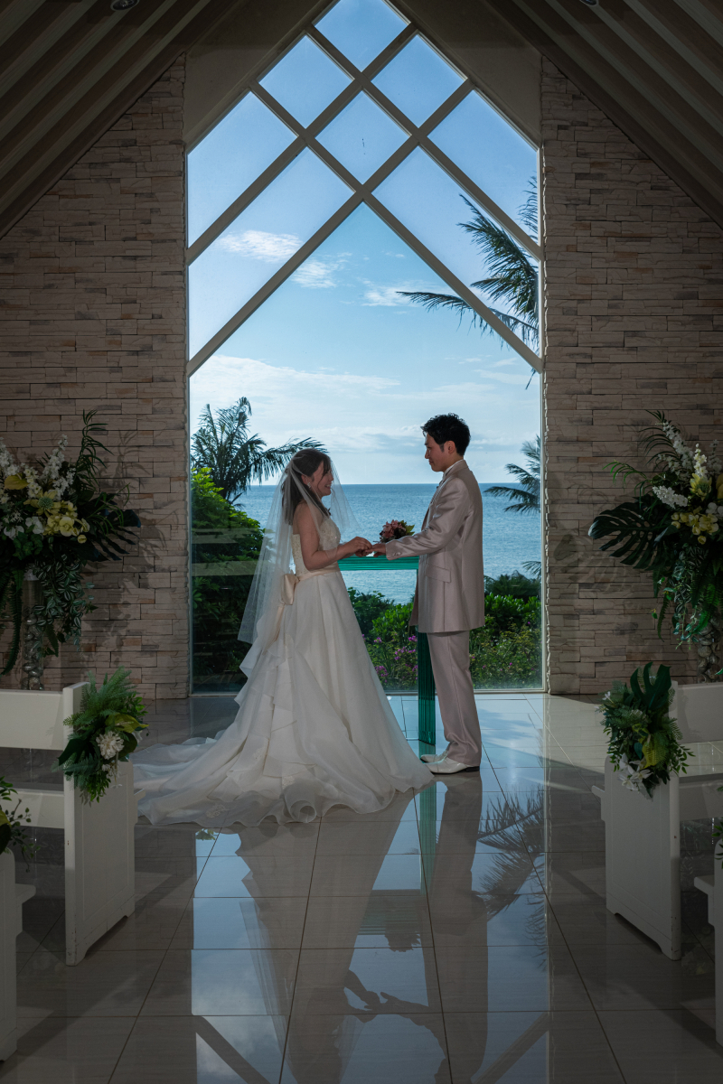 「まるで結婚式のようなチャペルセレモニーフォト」★ムーンビーチ編★