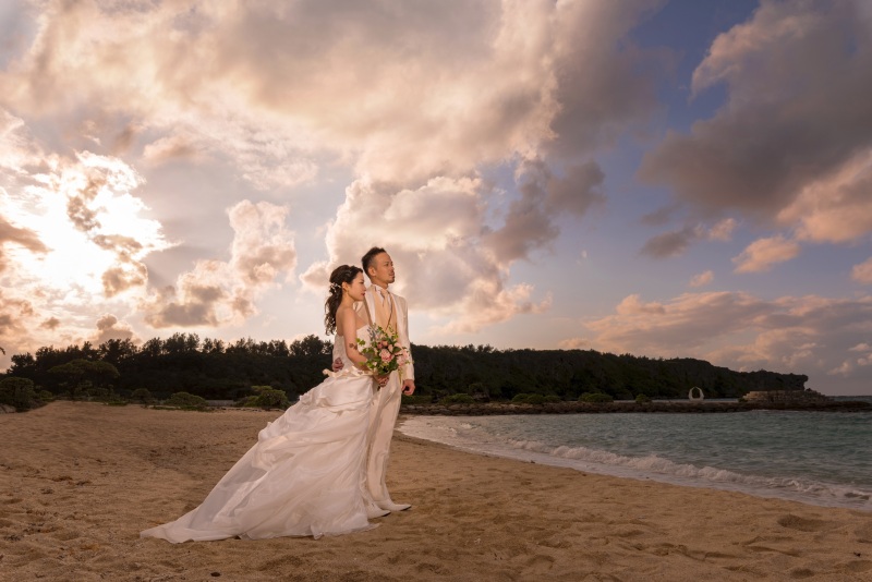 お客様の撮影レポート【おんなそんビーチフォトアルバムパッケージ】★結婚記念