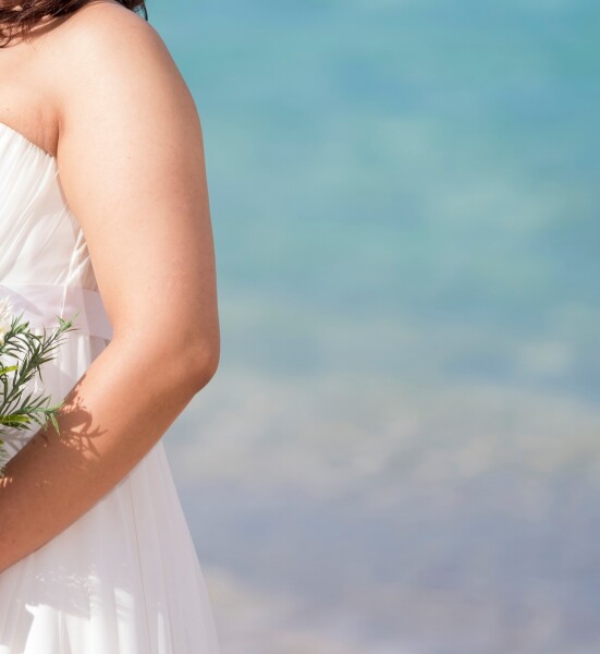 スタジオムーンのデータ補正技術【ハイクオリティ補正と青空補正＆フェイス美肌】