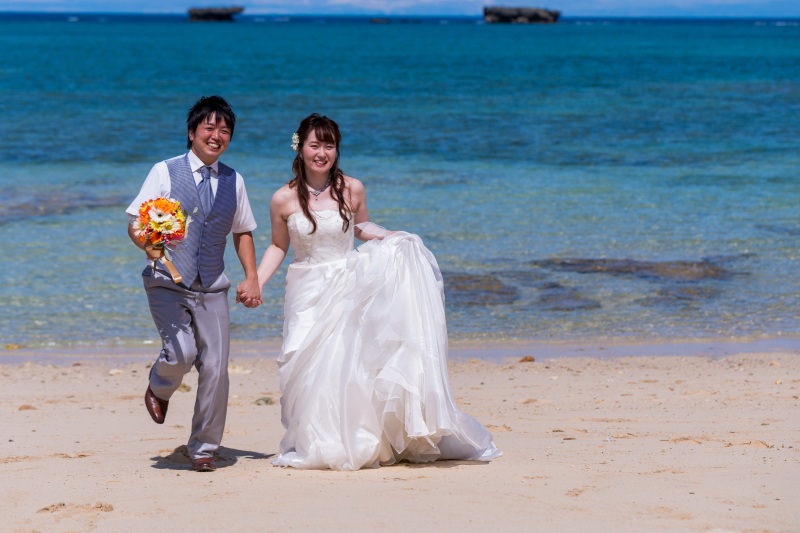 お客様の撮影レポート【おんなそんビーチフォトアルバムパッケージ】★結婚記念