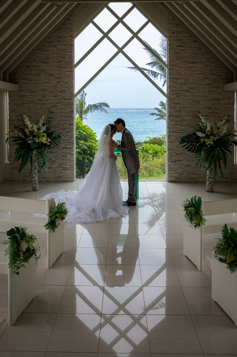 「まるで結婚式のようなチャペルセレモニーフォト」★ムーンビーチ編★