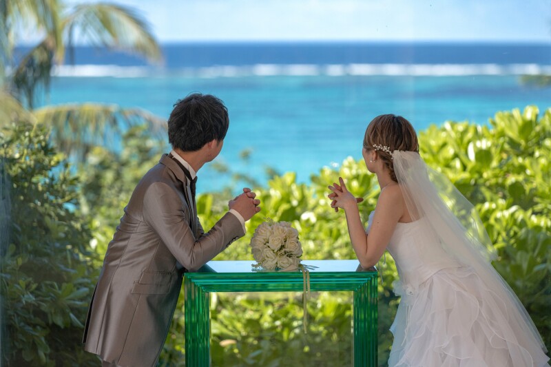「結婚式のようなチャペルセレモニーフォト」★ムーンビーチ編