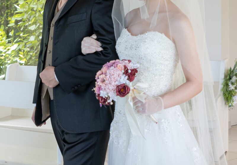 スタジオムーン【約20種類から追加料金なしで選べる造花ブーケ】