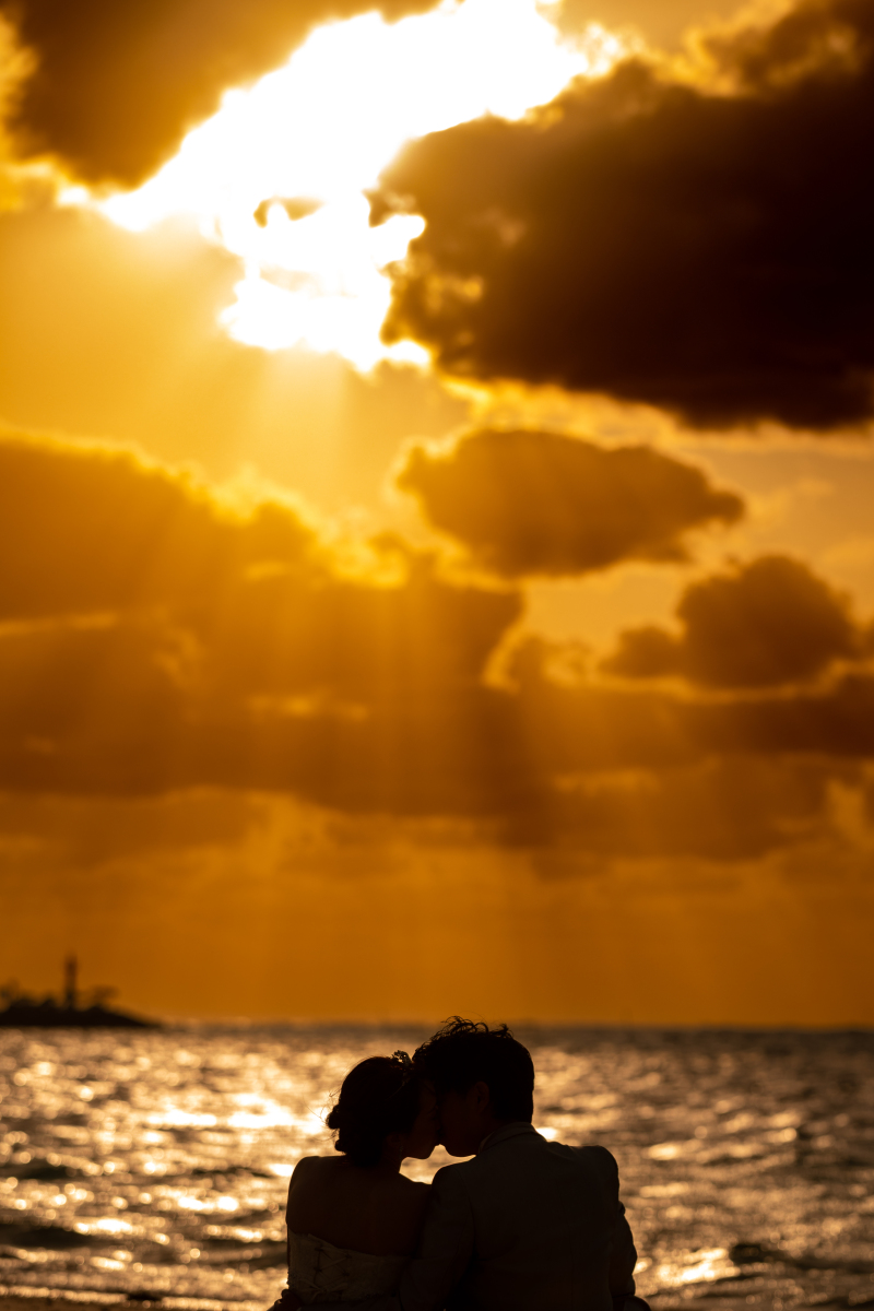 1月まで8万円【安心の衣裳追加料金なし!おんなそんビーチフォト】青空&美肌補正付