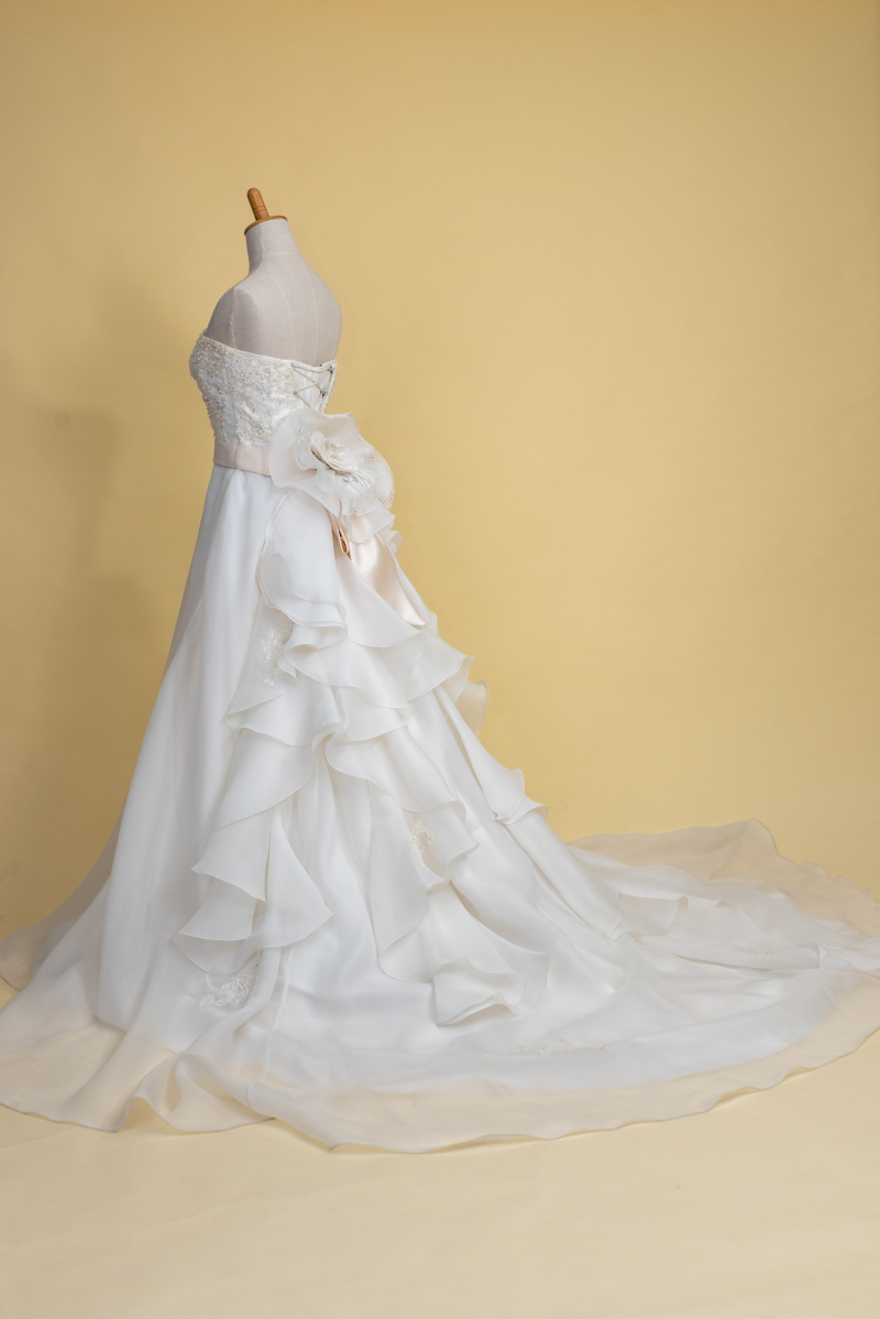 スタジオムーン 追加料金なしで選べるドレス100着【人気のドレス紹介Ⅱ】