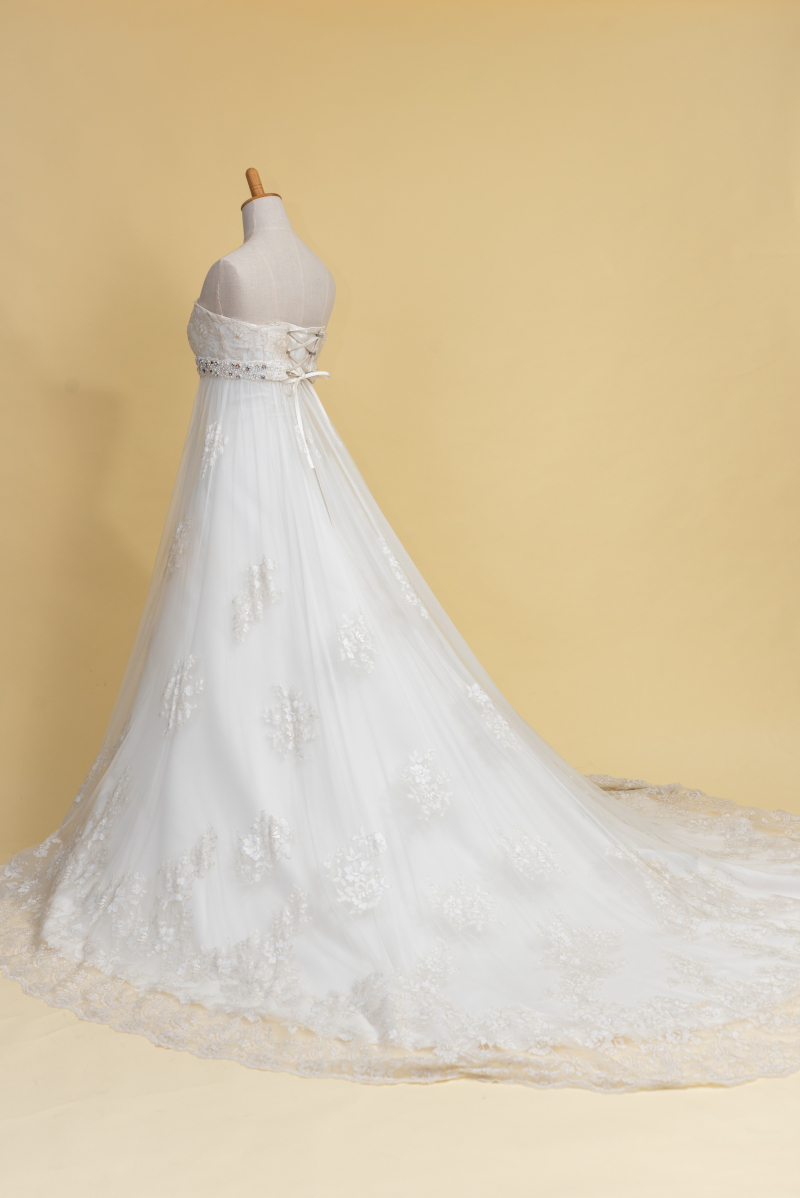 スタジオムーン 追加料金なしで選べるドレス100着【人気ドレス紹介－Ⅱ】