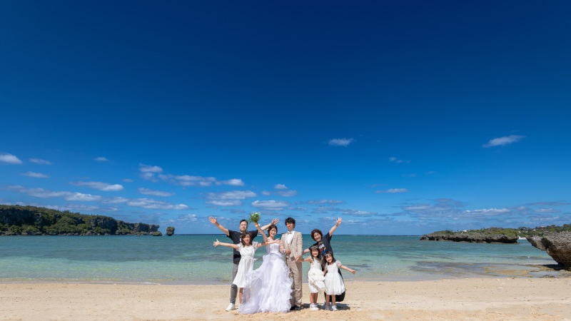 スタジオムーン 追加料金なしで選べる全ドレス100着【人気ドレス紹介Ⅰ】