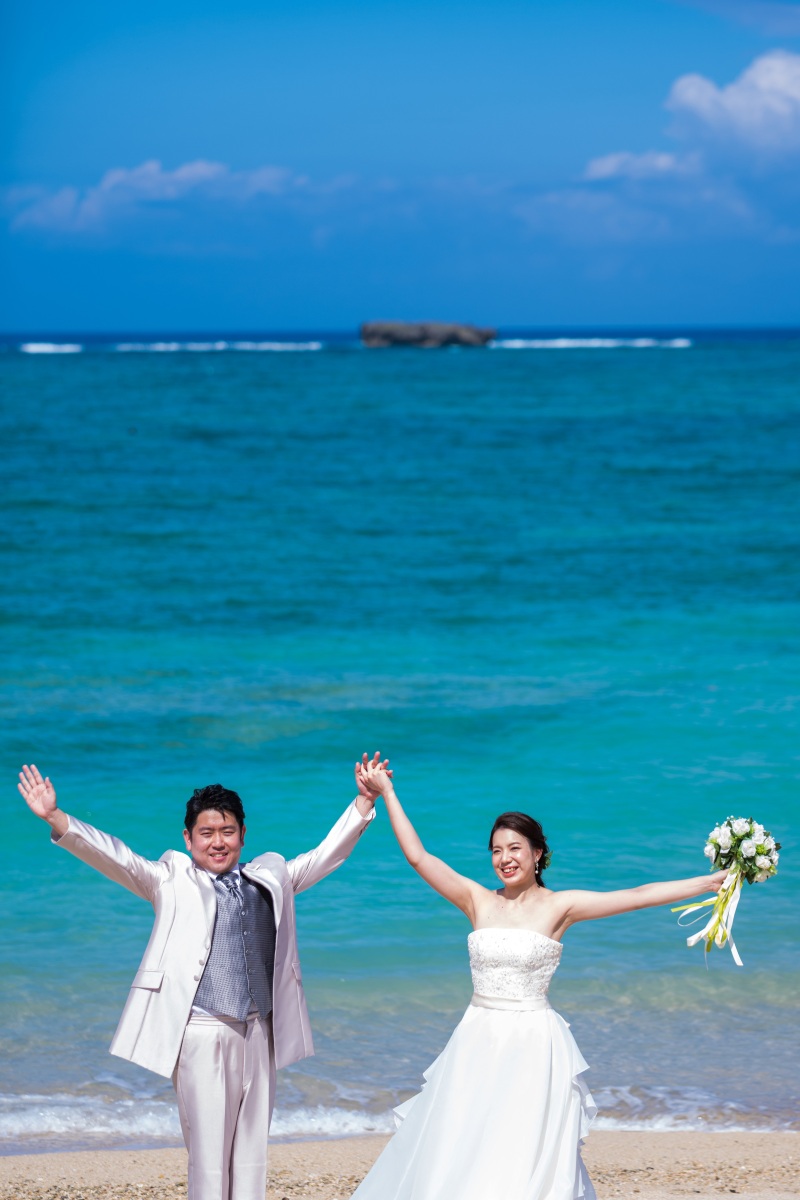 お客様の撮影レポート【おんなそんビーチフォトアルバムパッケージ】★結婚記念