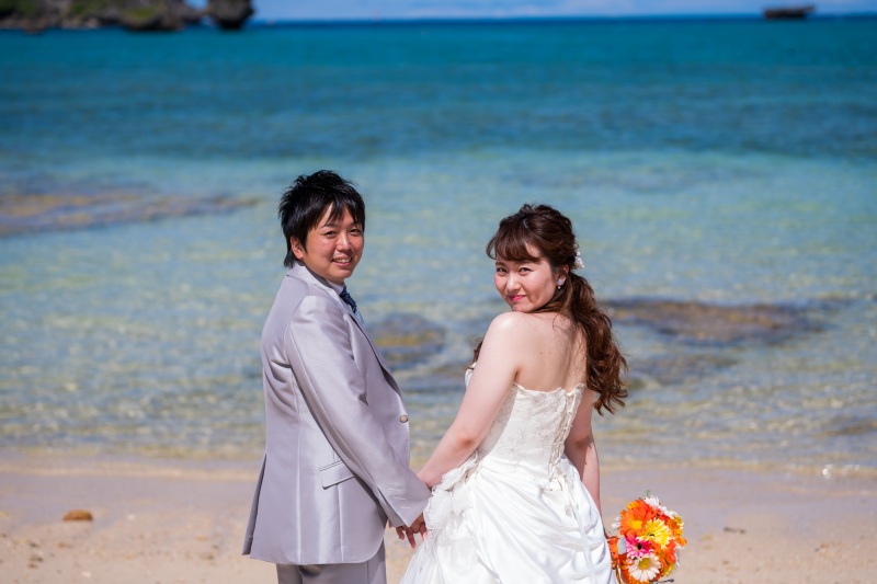 お客様の撮影レポート【おんなそんビーチフォトアルバムパッケージ】★結婚記念