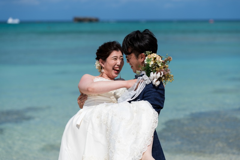 お客様の撮影レポート【おんなそんビーチフォトアルバムパッケージ】★結婚記念