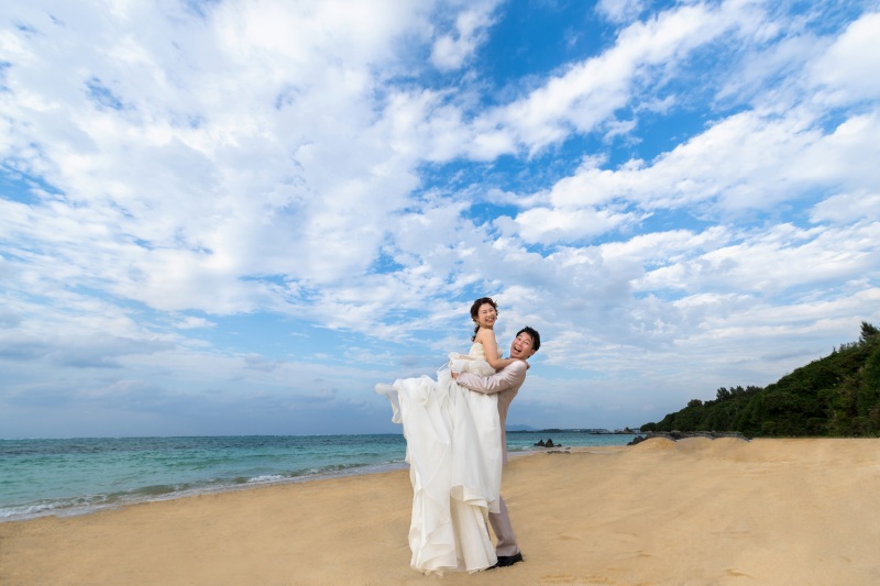 おすすめ贅沢プラン【ドレスでビーチフォト@沖縄+和装@京都下鴨神社】