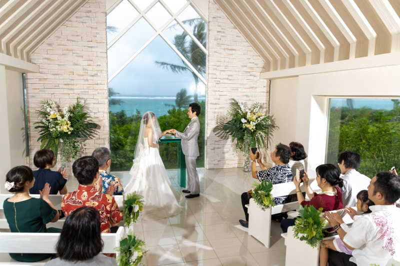 「まるで結婚式のようなチャペルセレモニーフォト」★ムーンビーチ編★