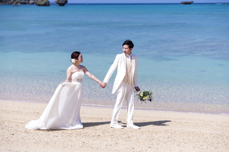 お客様の撮影レポート【おんなそんビーチフォトアルバムパッケージ】★私服チェンジ