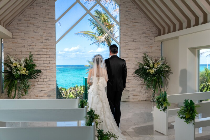 5/9～6/21撮影【衣裳追加料金なし！チャペル＆ビーチプラン99,880円】