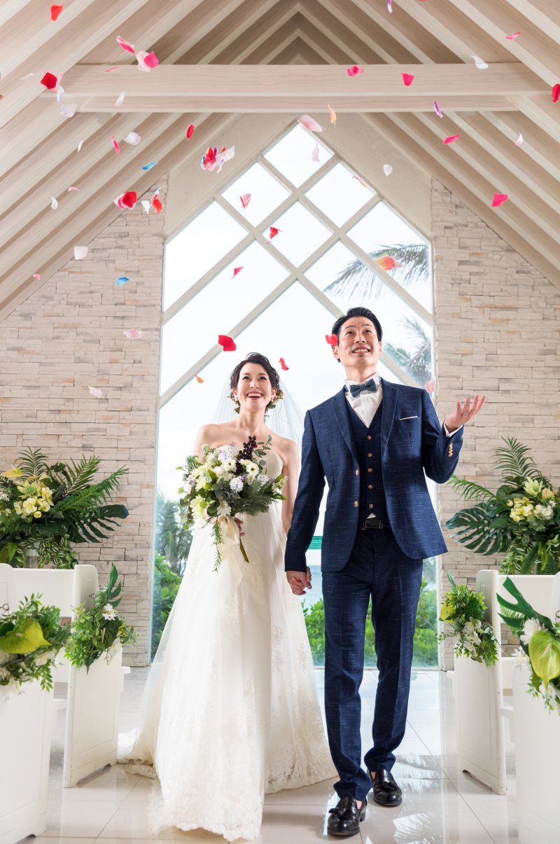 おすすめ!和洋装の贅沢プラン【ドレスでビーチフォト@沖縄+和装@京都下鴨神社】