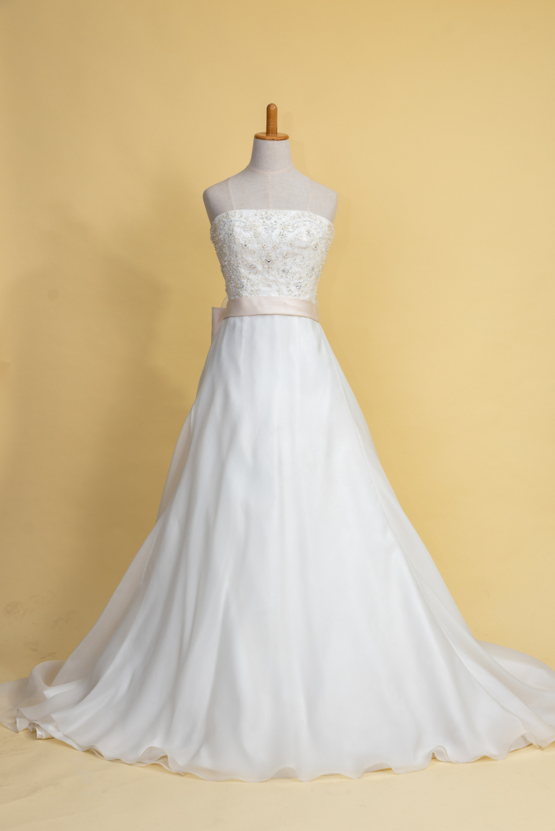 スタジオムーン 追加料金なしで選べるドレス100着【人気ドレス紹介Ⅱ】