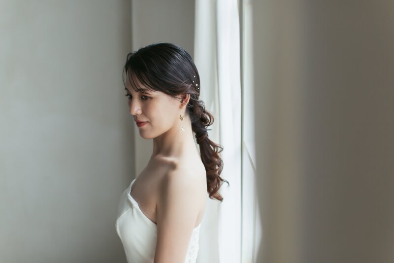 シンプルスタジオで叶える、大人可愛い前撮り